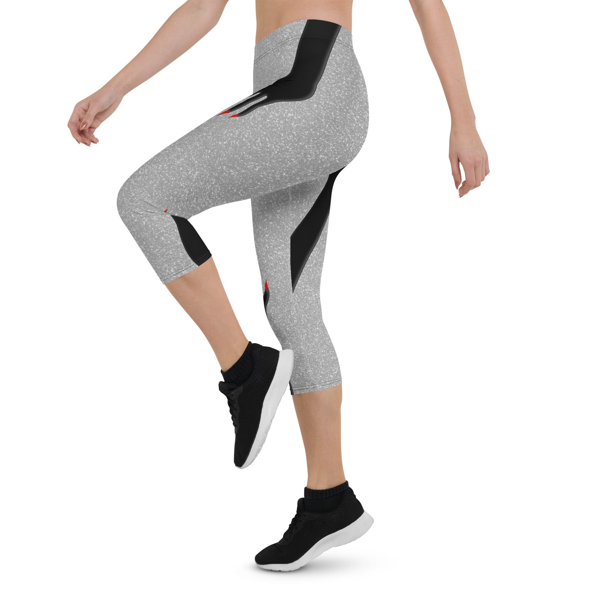 Hand Illusion Capris