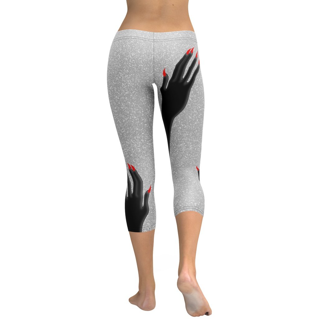 Hand Illusion Capris