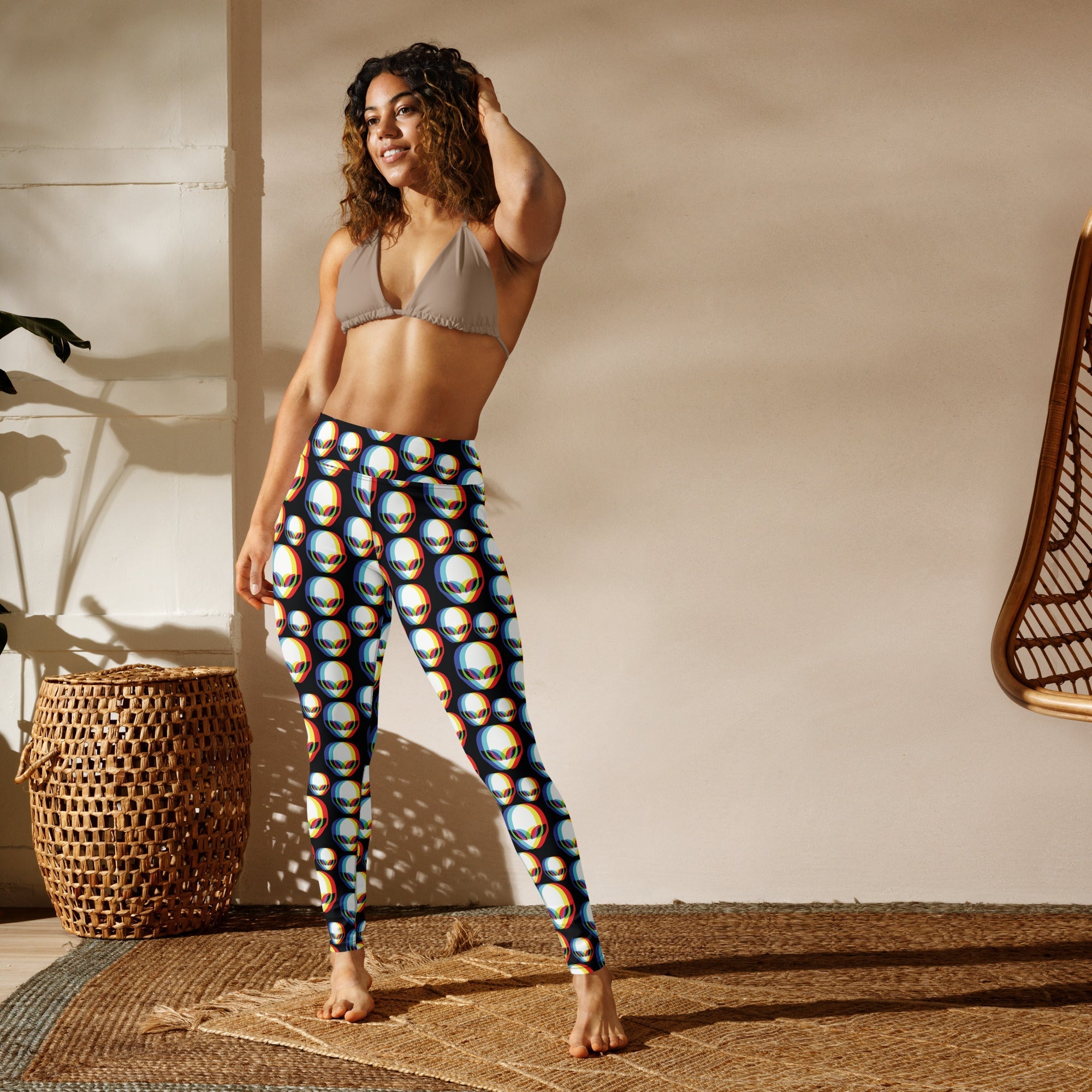Trippy Alien Yoga Leggings
