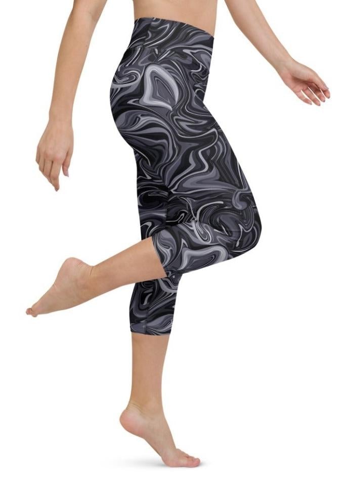 Dark Monochrome Marble Yoga Capris