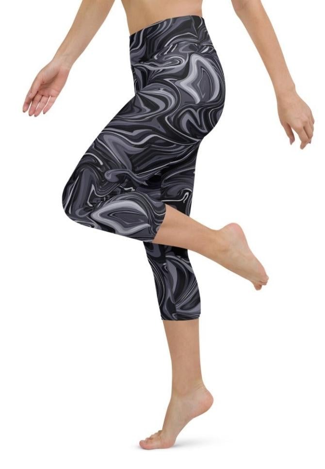 Dark Monochrome Marble Yoga Capris