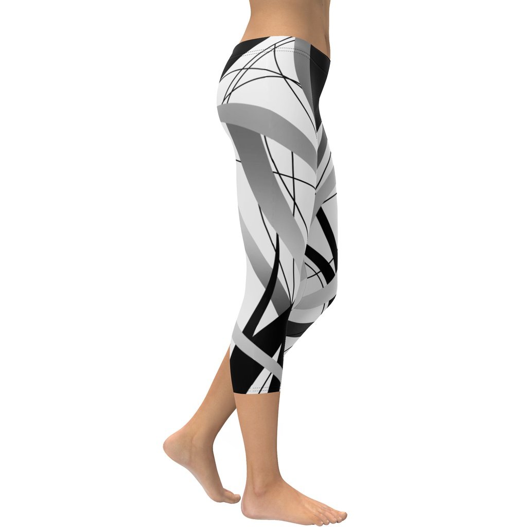 Geometric Lines Capris