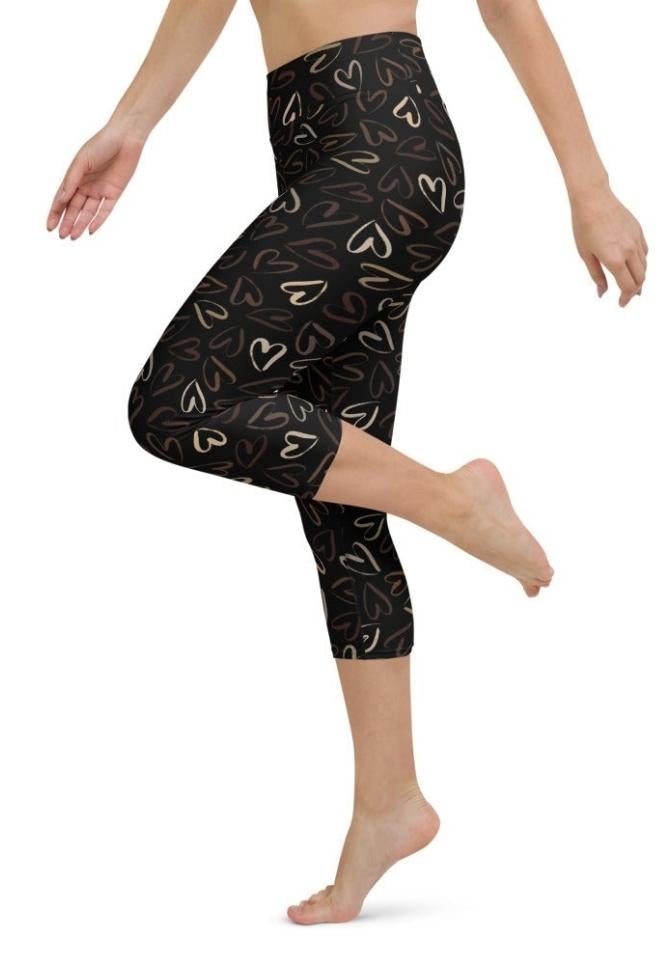 Golden Heart Print Yoga Capris