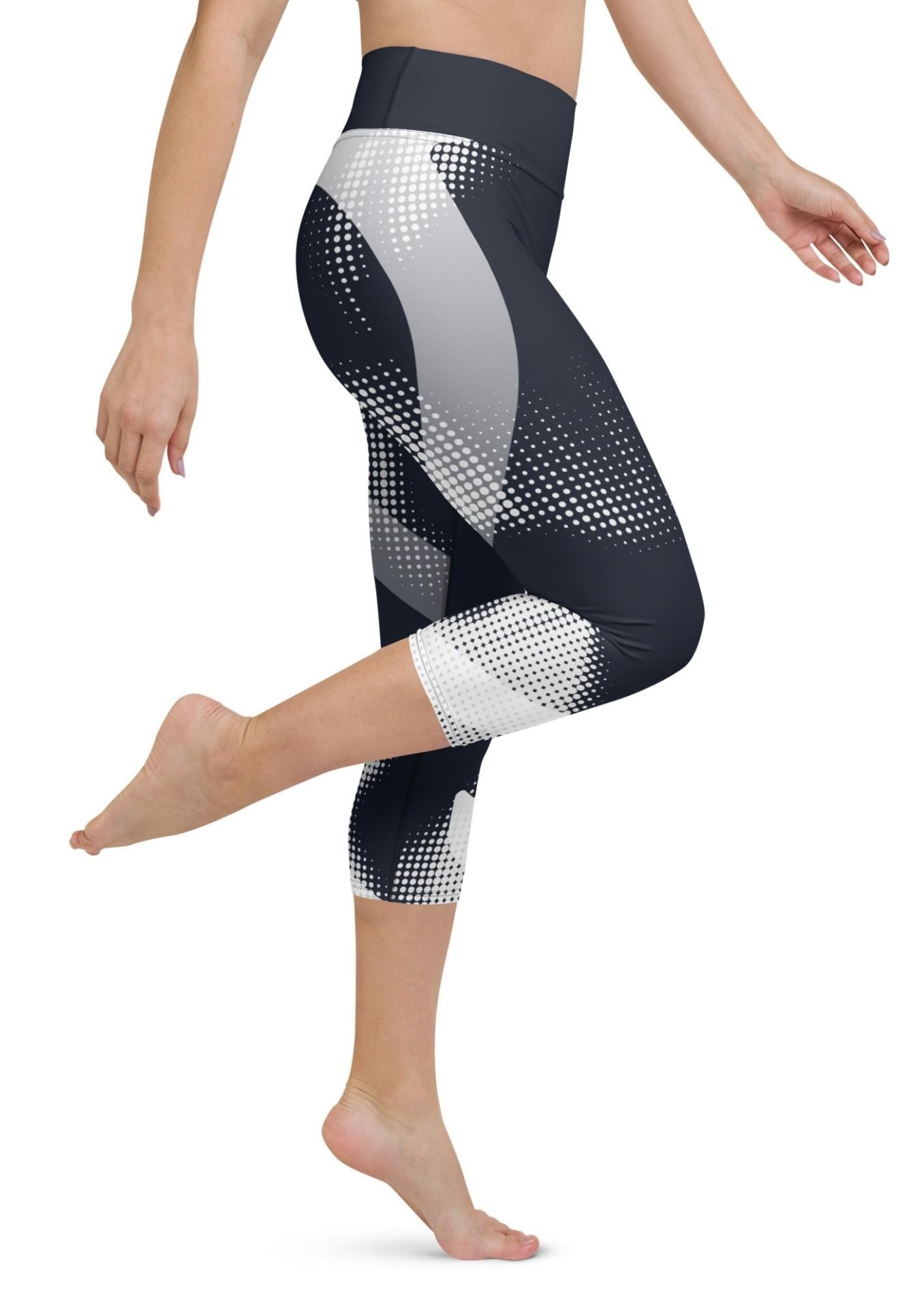 Gray Geometric Heart Yoga Capris
