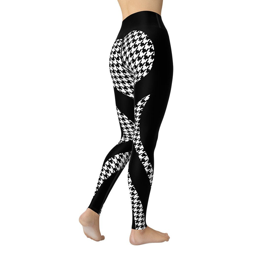 Houndstooth Heart Shaped Yoga Leggings