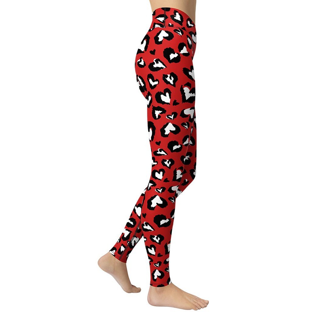 Leopard Hearts Yoga Leggings