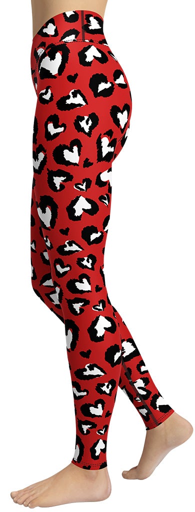 Leopard Hearts Yoga Leggings