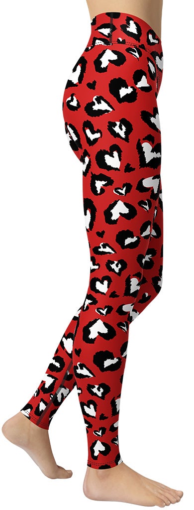 Leopard Hearts Yoga Leggings