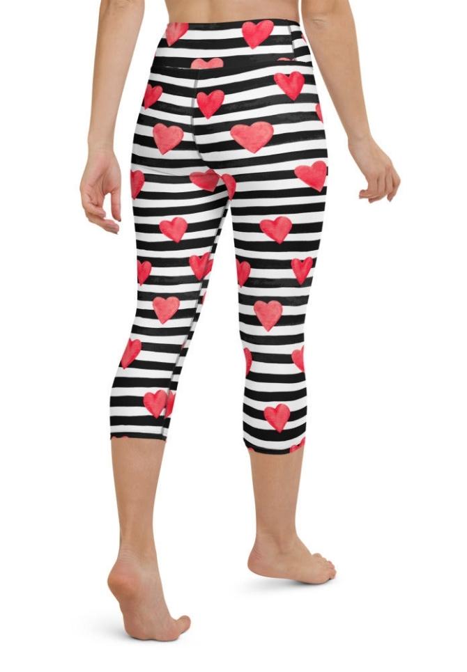 Stripes & Hearts Yoga Capris