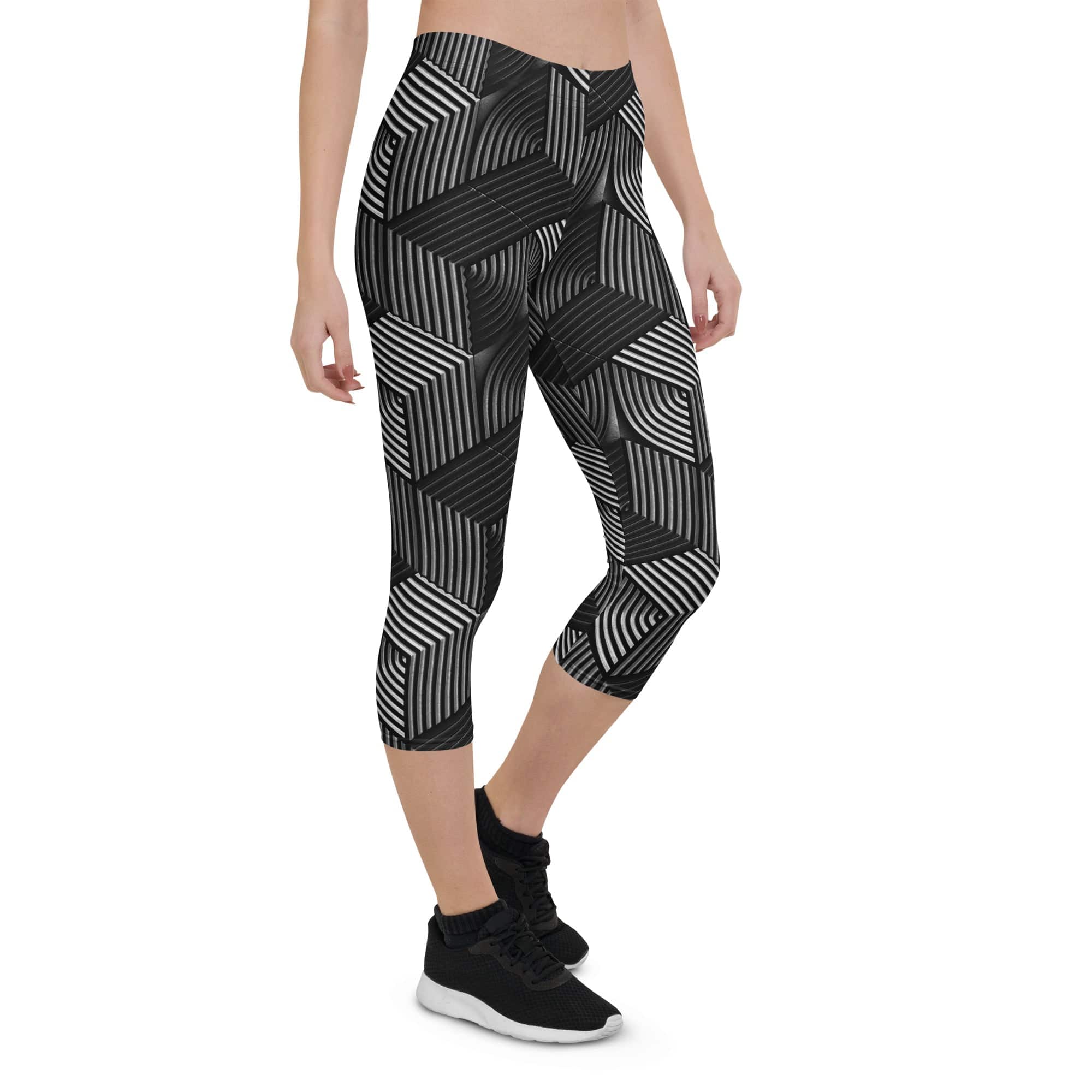 3D Geometric Pattern Capris