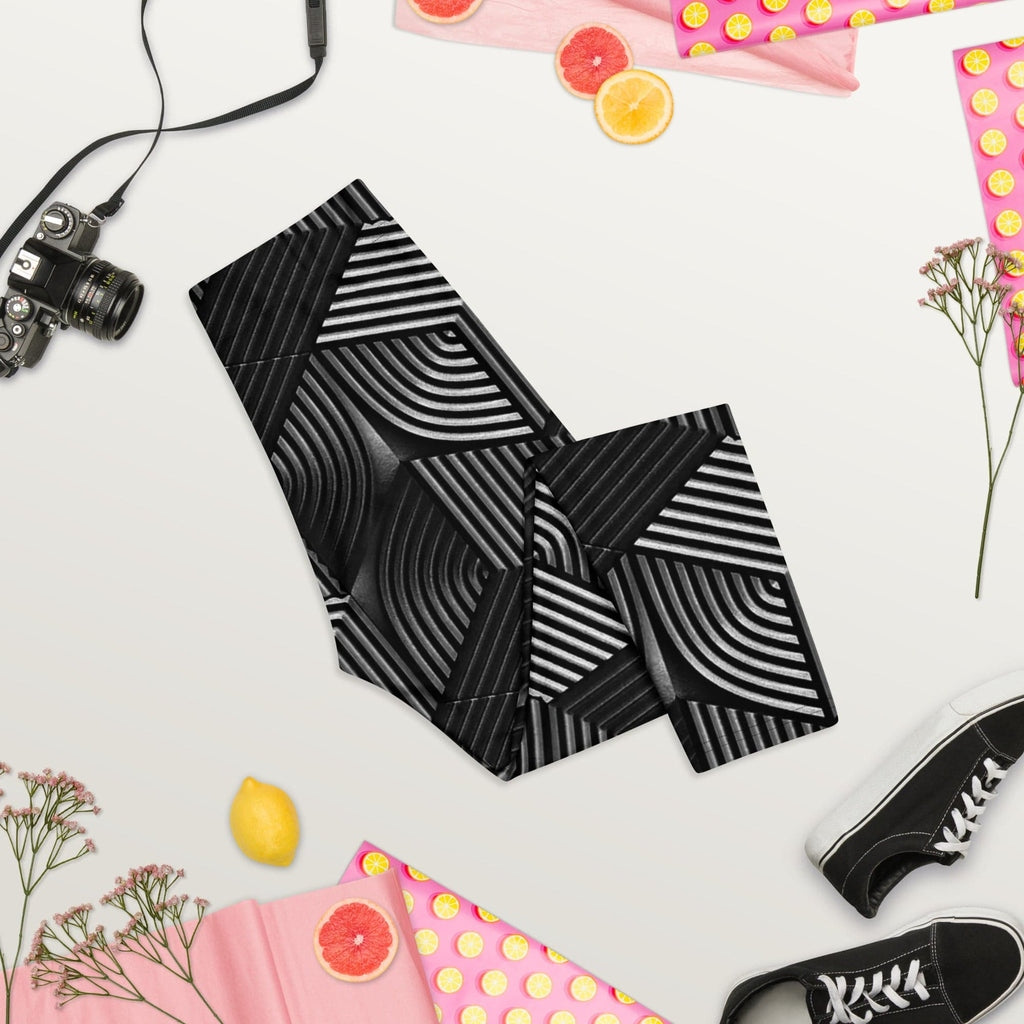 3D Geometric Pattern Capris