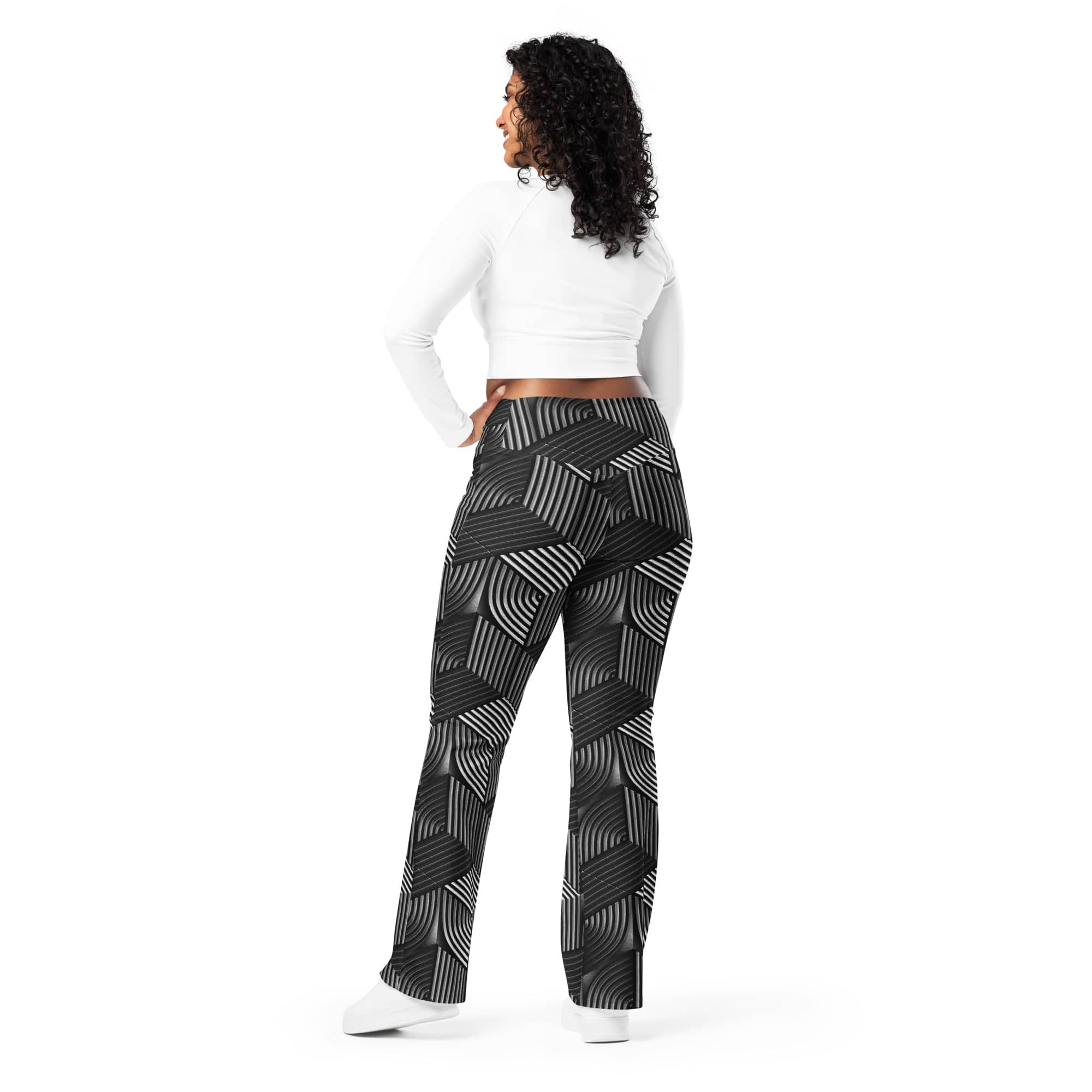3D Geometric Pattern Flare Leggings