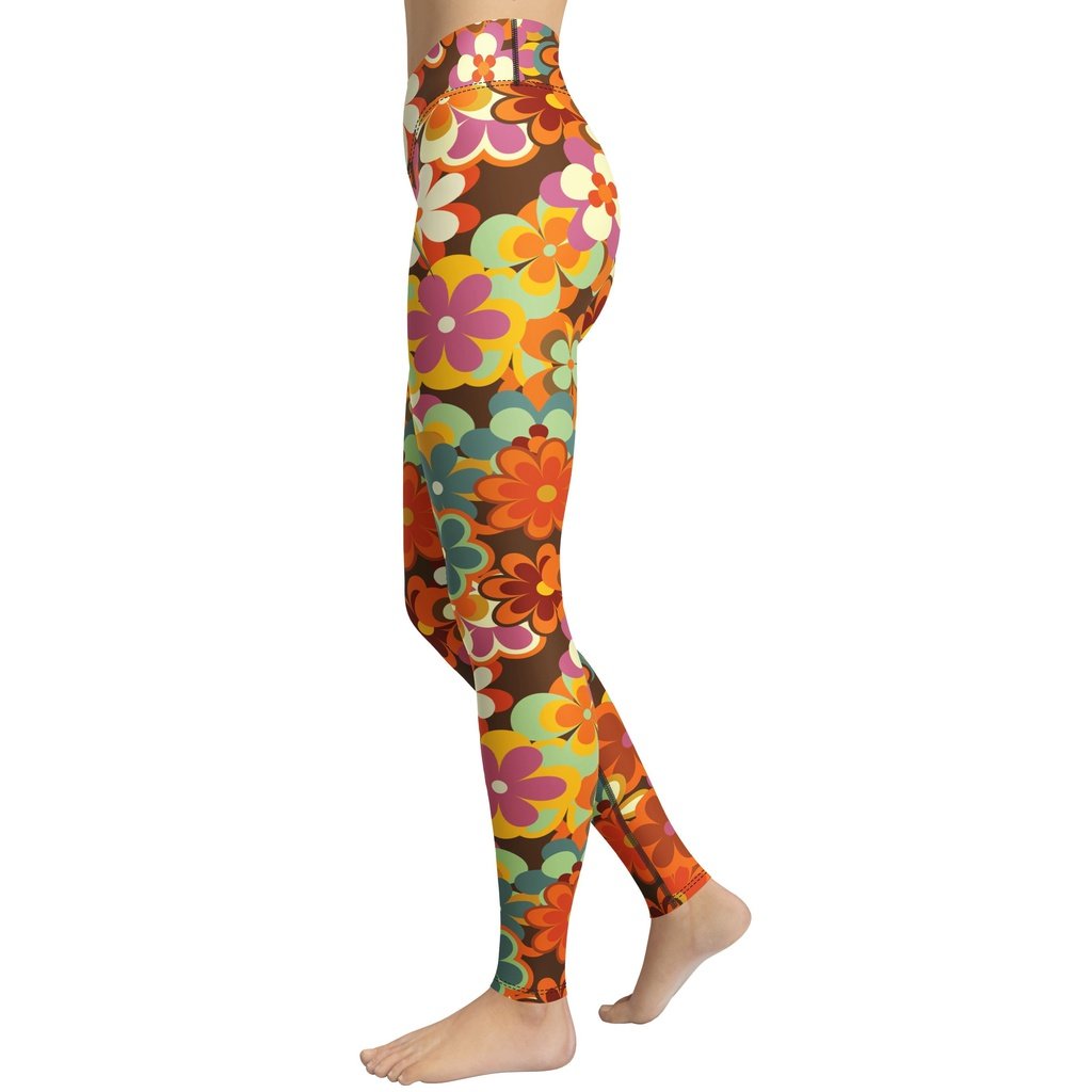 70s Flower Pattern Yoga Leggings