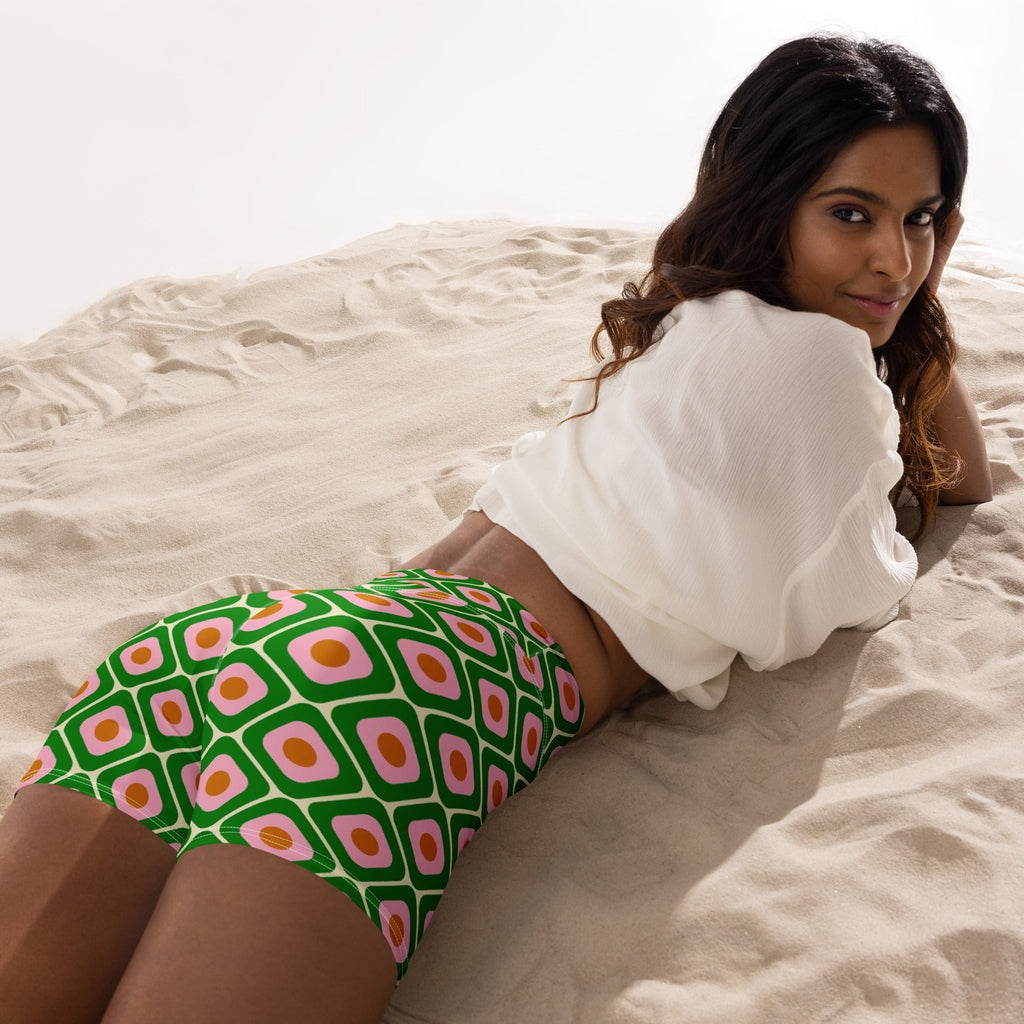 70s Retro Pattern Yoga Shorts
