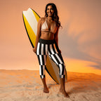 Black and White Optical Illusion Yoga Capris