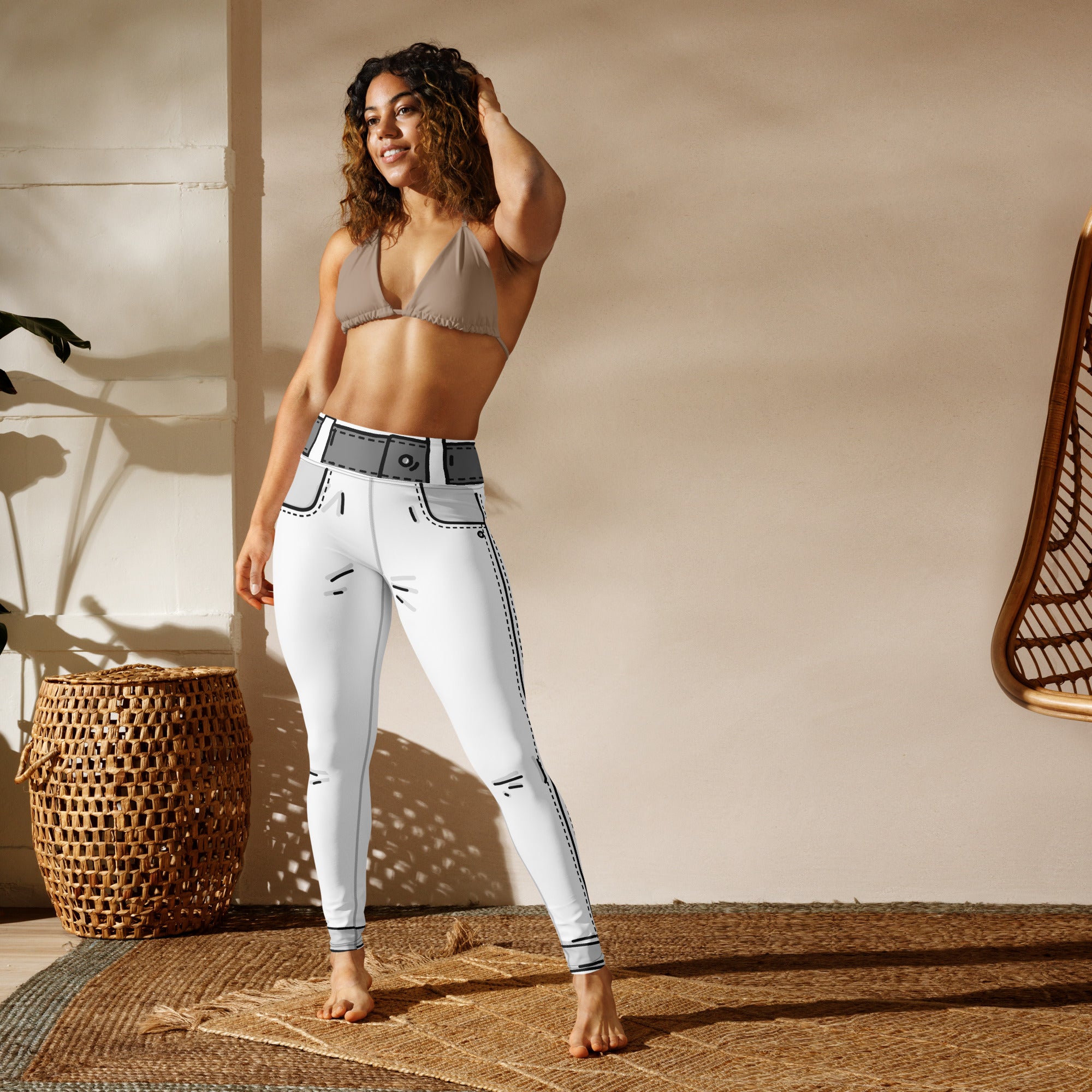 Black & White Cartoonized Yoga Leggings
