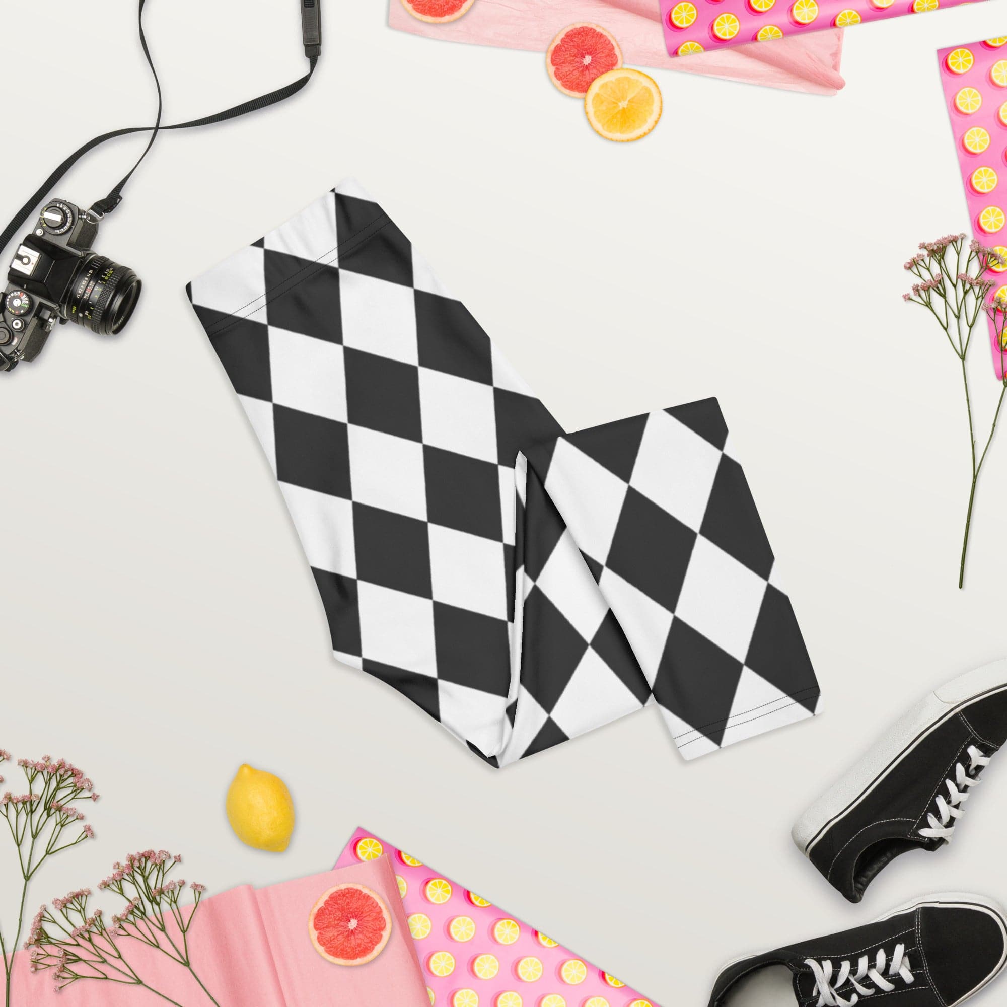 Black & White Harlequin Capris