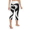 Black & White Heart Shaped Tunnel Yoga Capris