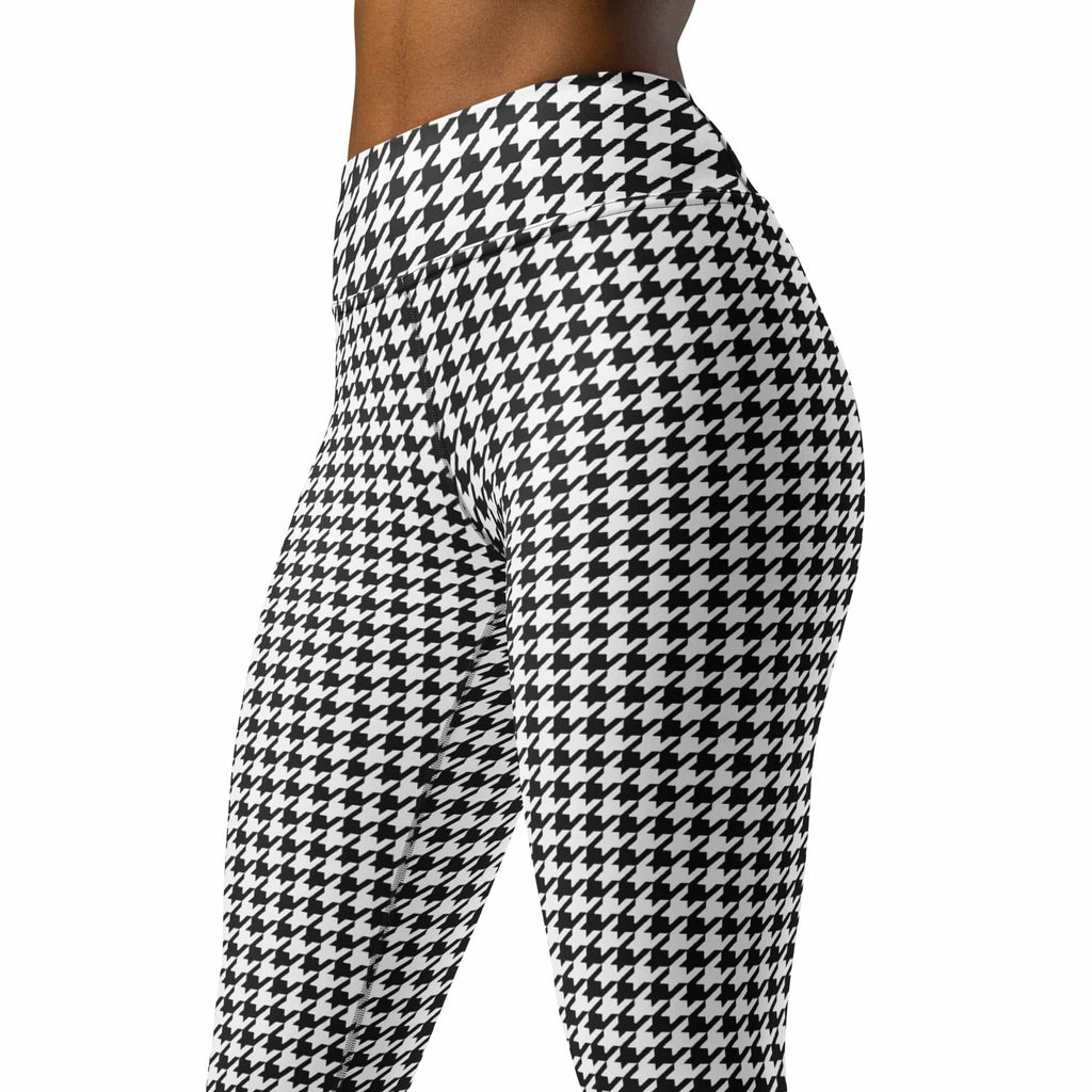 Black & White Houndstooth Print Yoga Leggings