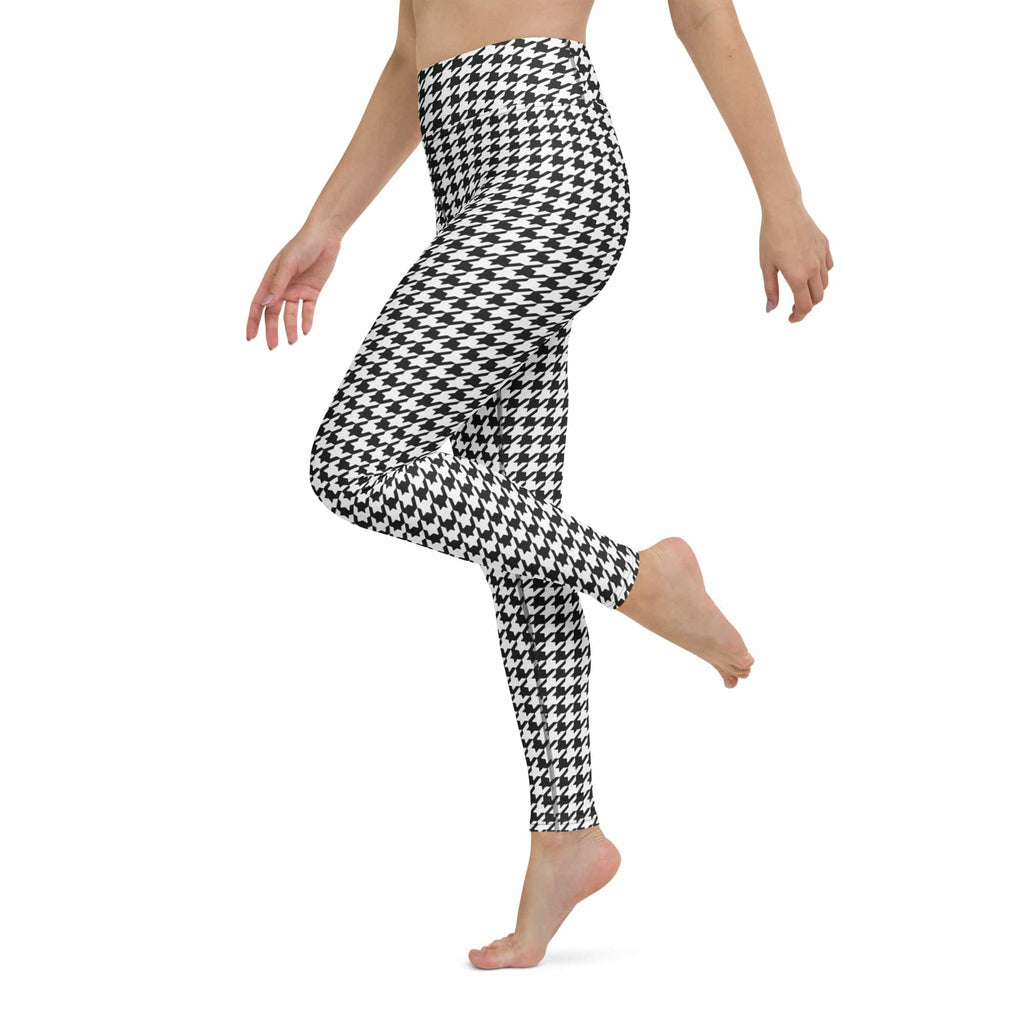 Black & White Houndstooth Print Yoga Leggings