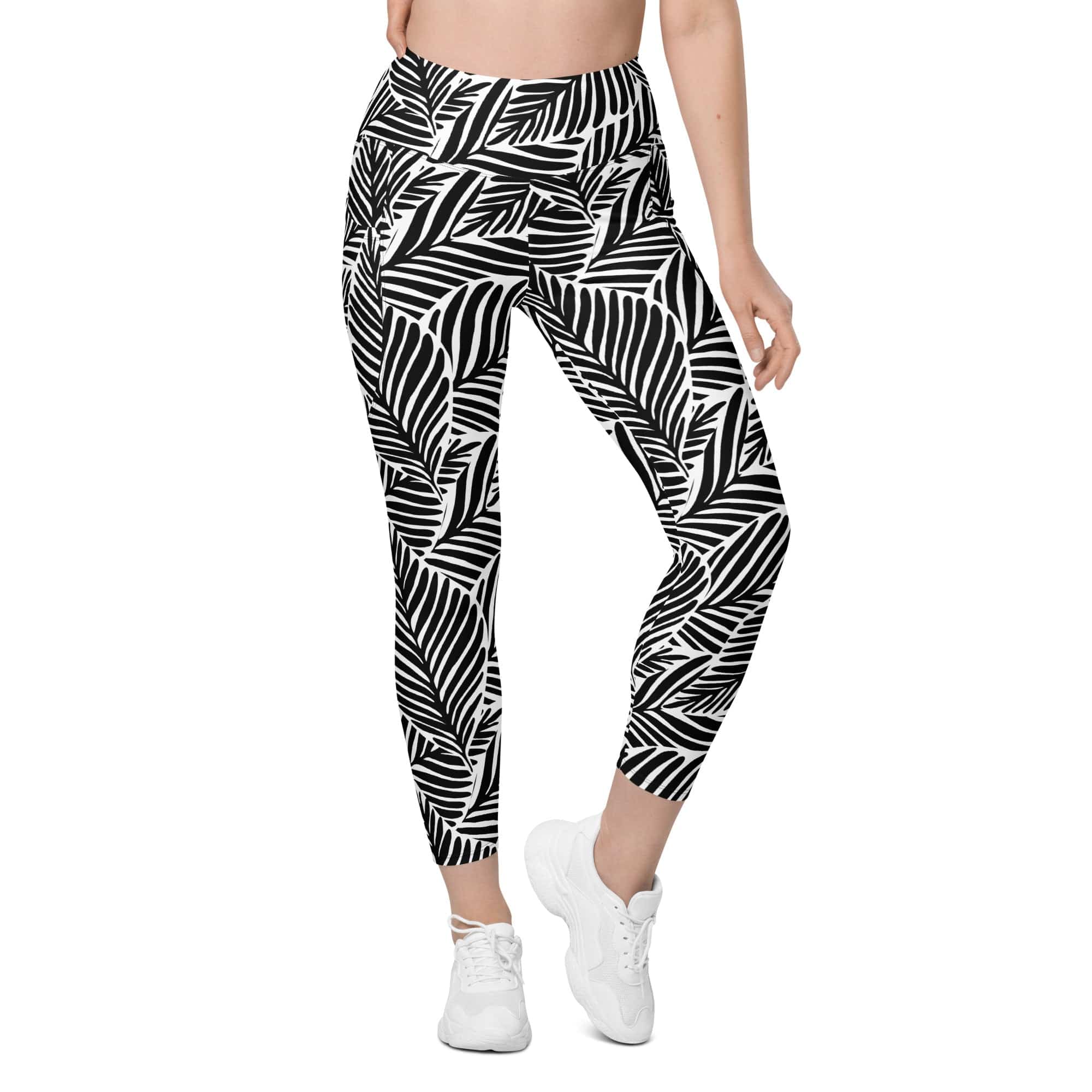 Black & White Leaves Leggings With Pockets