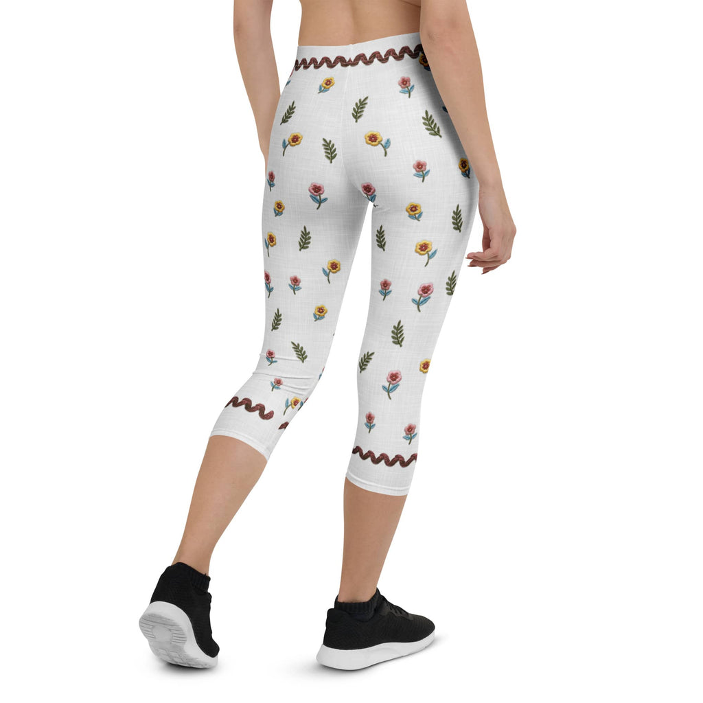 Embroidered Effect Floral Capris