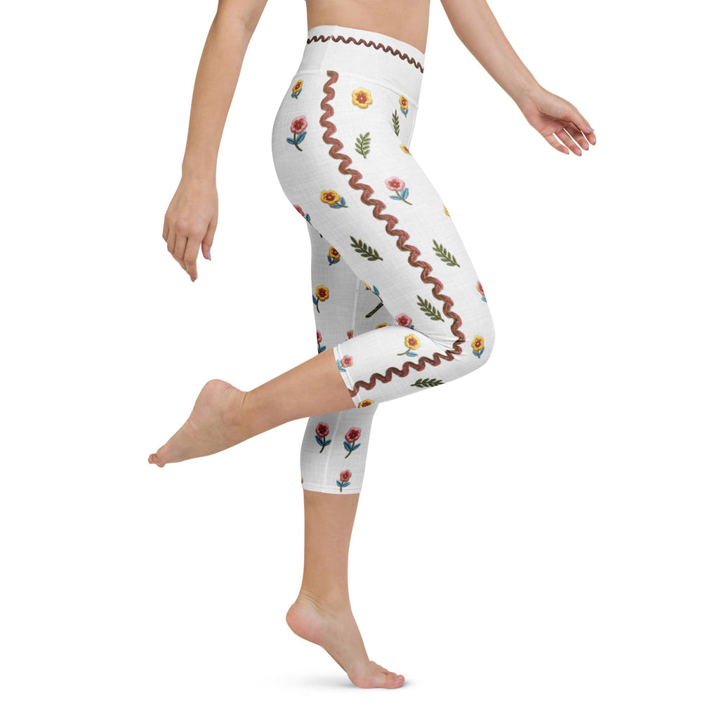 Embroidered Effect Floral Yoga Capris