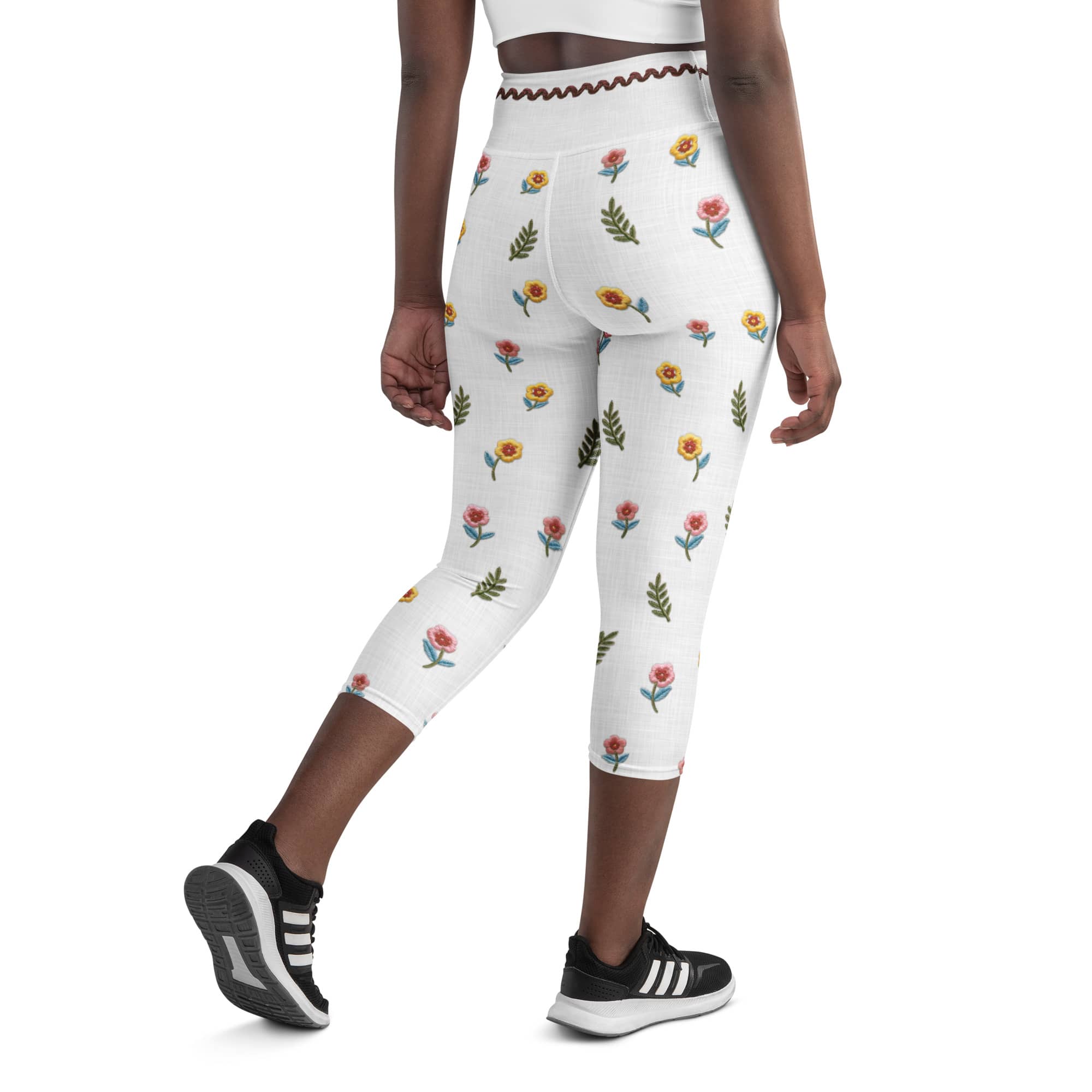 Embroidered Effect Floral Yoga Capris