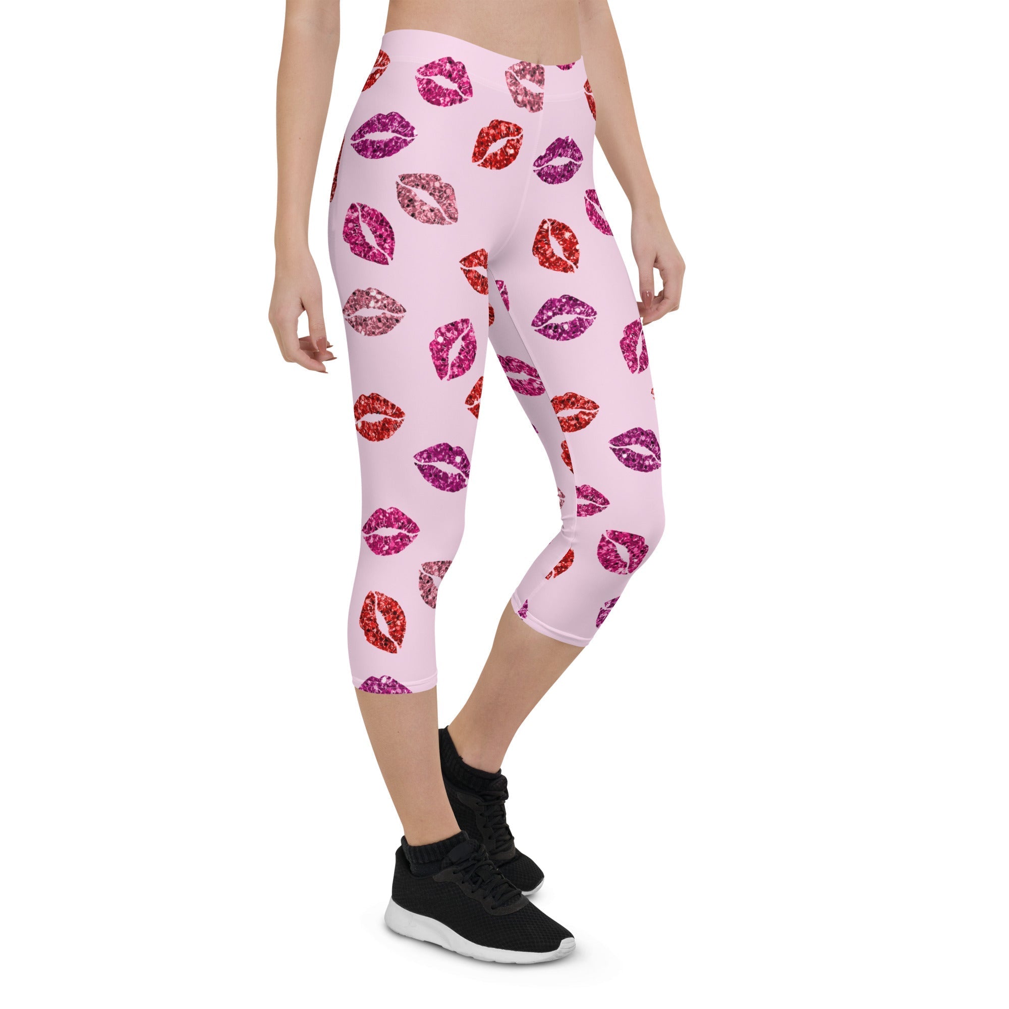 Glitter Print Kisses Capris