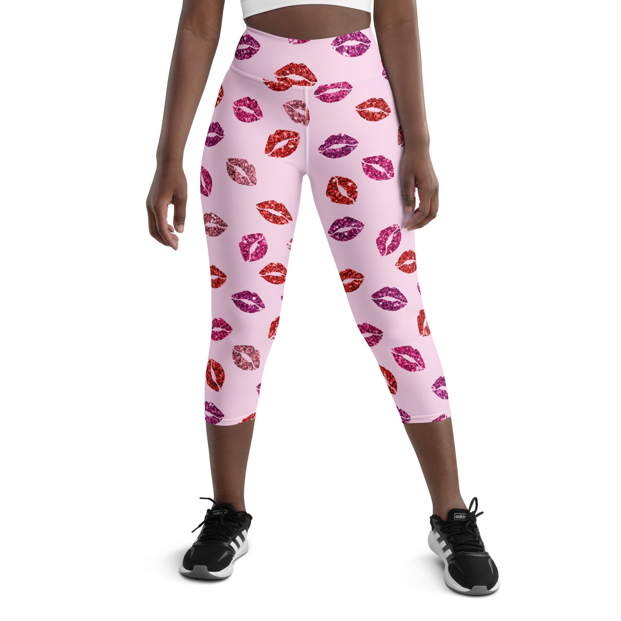 Glitter Print Kisses Yoga Capris