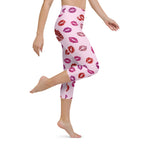 Glitter Print Kisses Yoga Capris