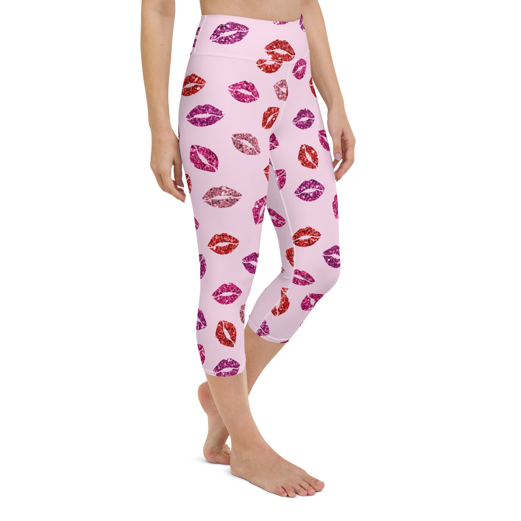 Glitter Print Kisses Yoga Capris