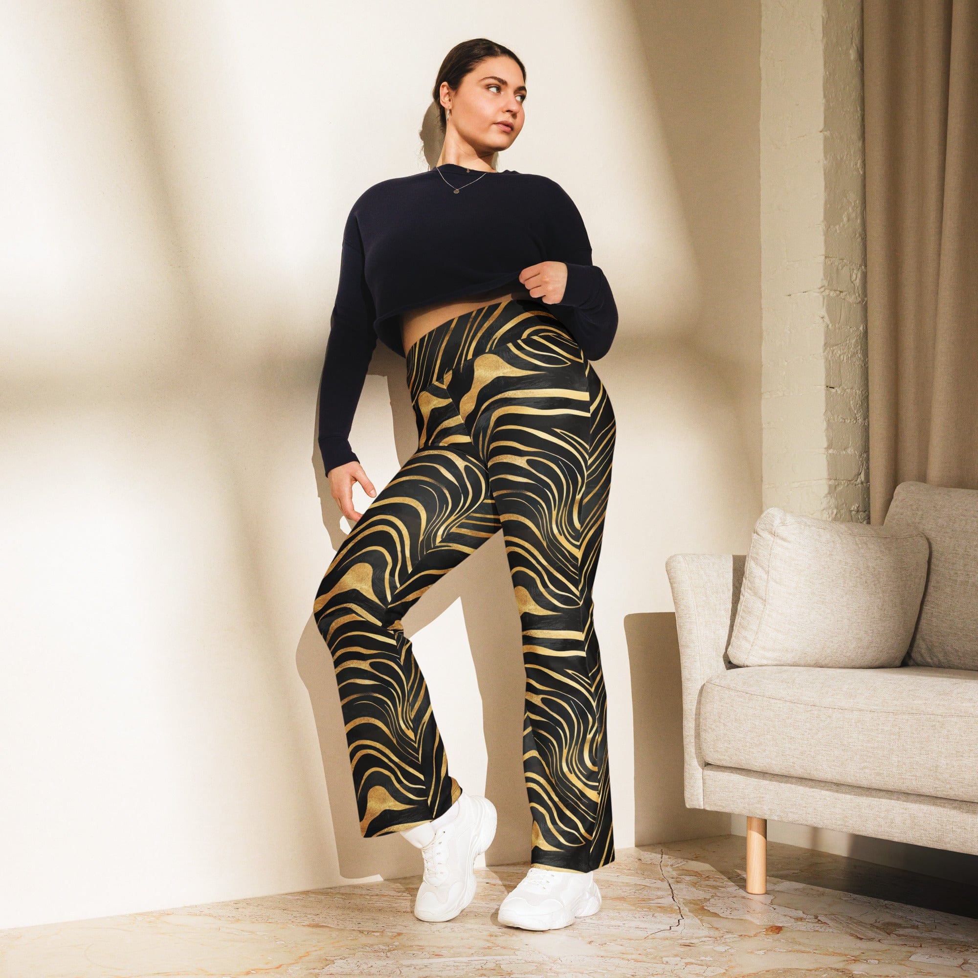 Golden Print Waves Flare Leggings