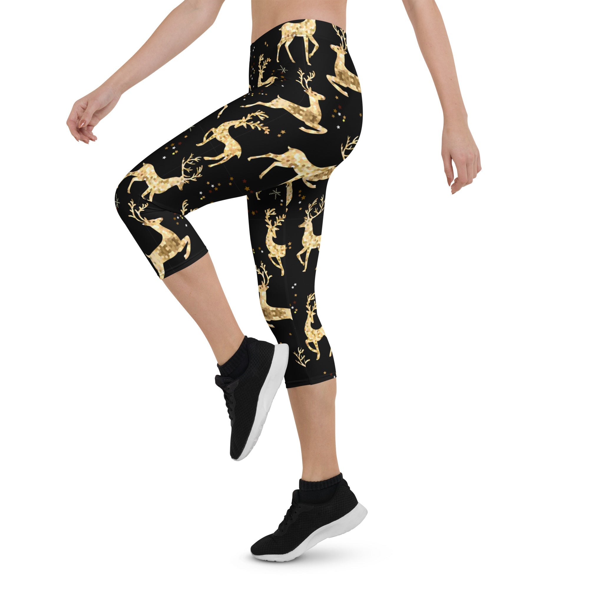 Golden Reindeers Print Capris