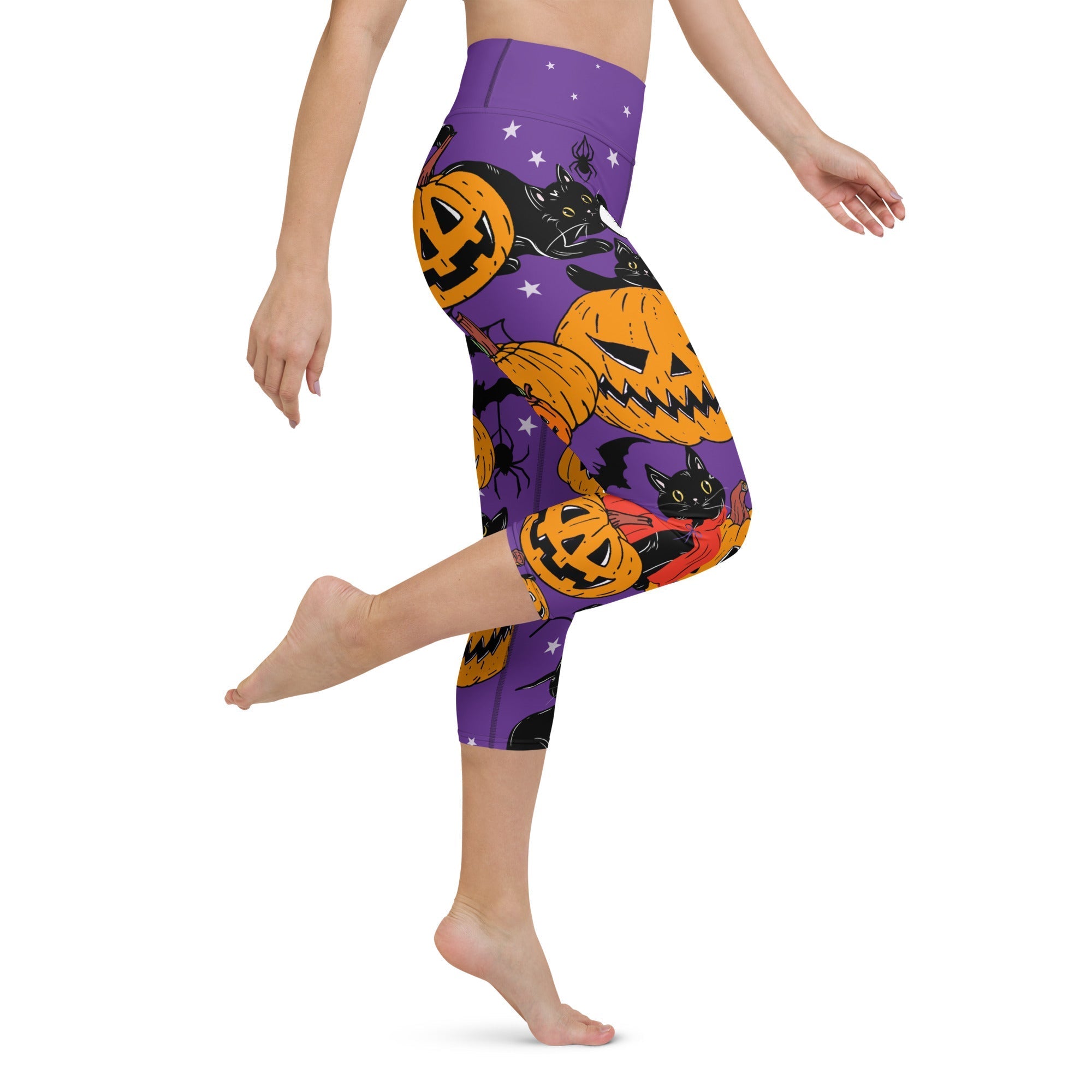 Kitty Loves Halloween Yoga Capris