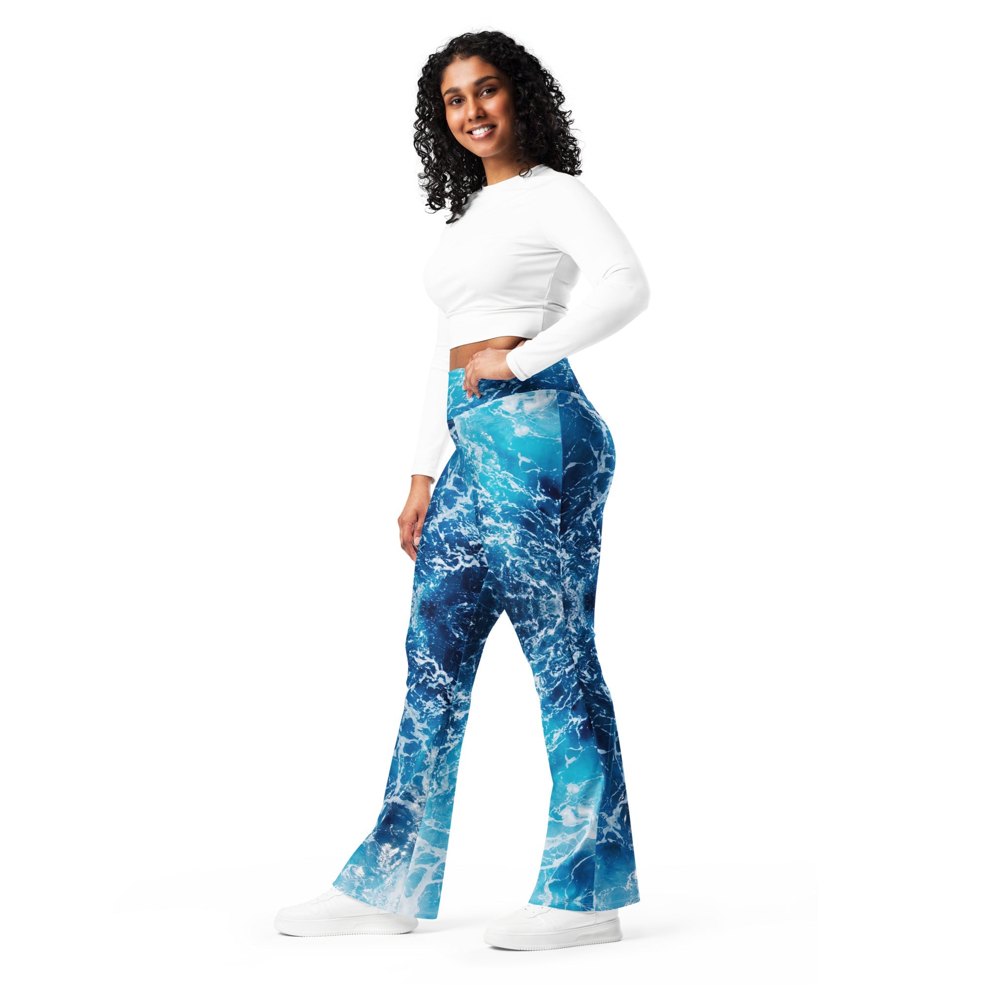 Lovely Ocean Flare Leggings