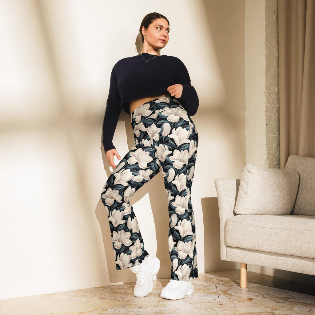 Midnight Magnolias Flare Leggings