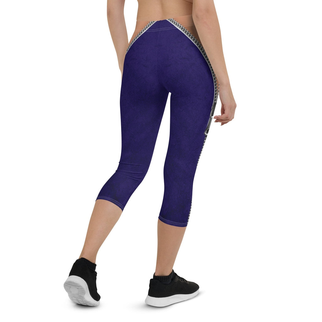Open Zipper Capris