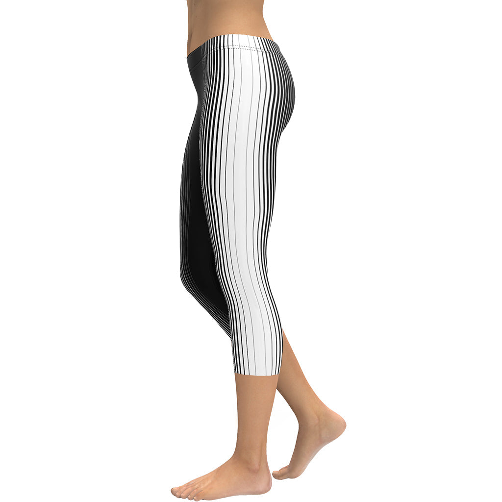 Optical Illusion Vertical Lines Capris