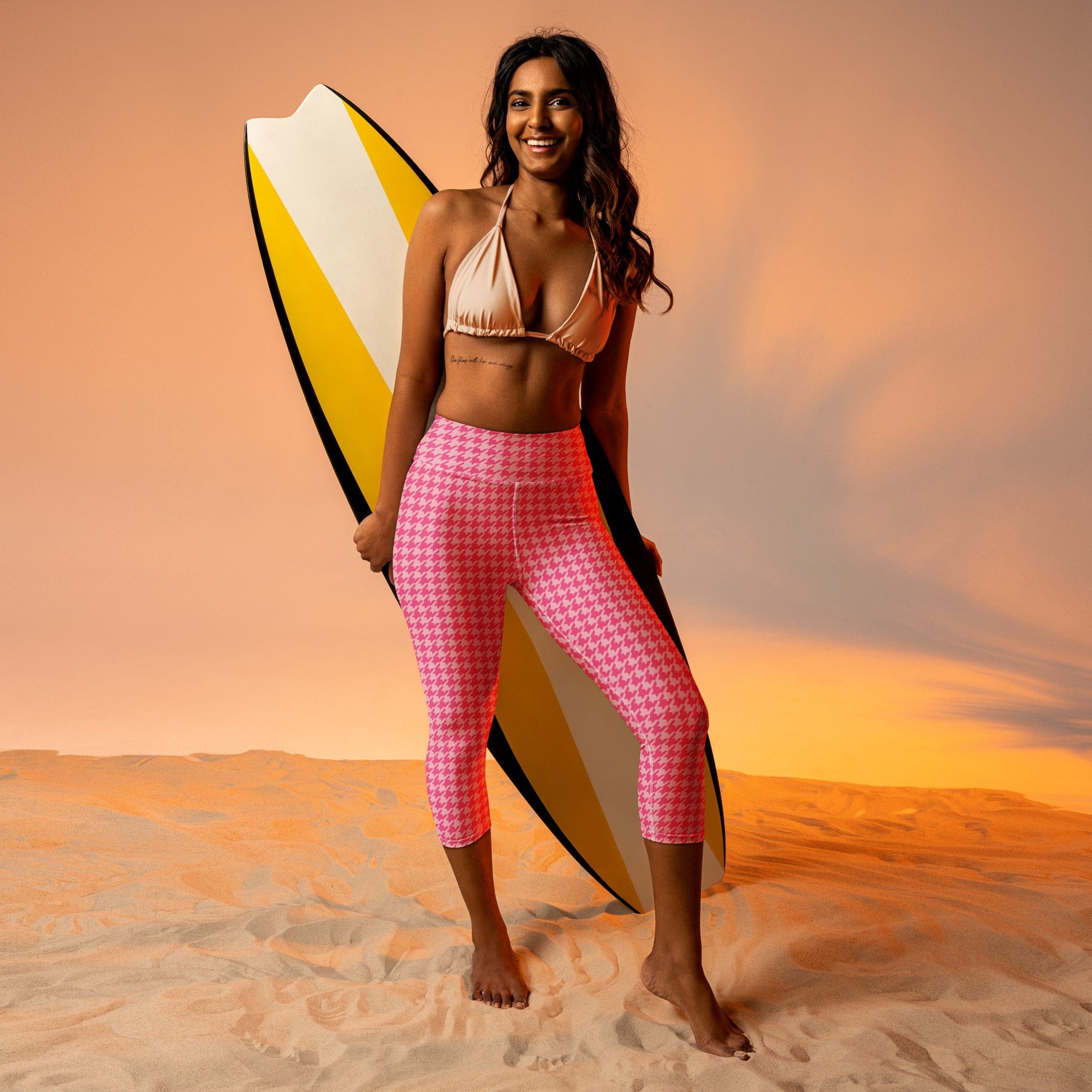 Power Pink Houndstooth Yoga Capris