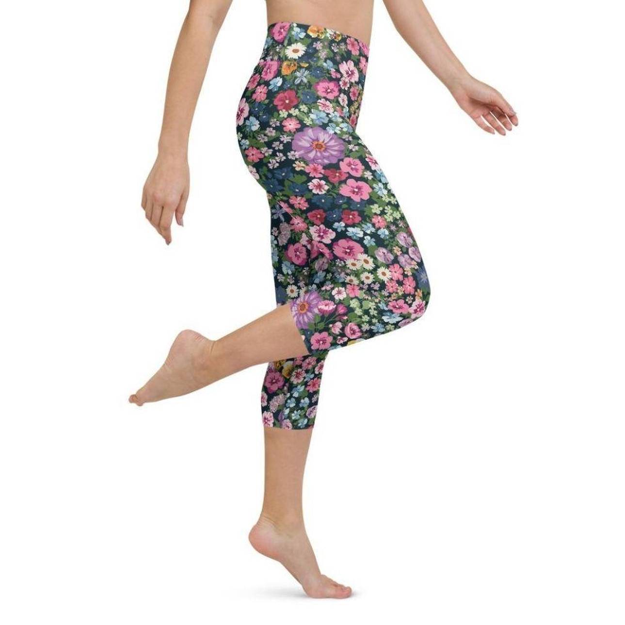 Pretty Floral Yoga Capris