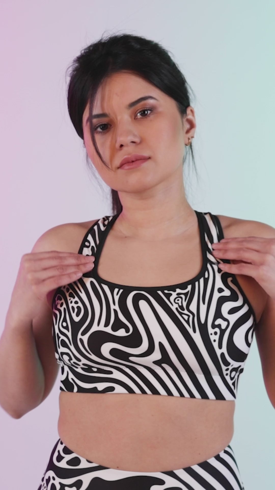 Psychedelic Black & White Leggings video