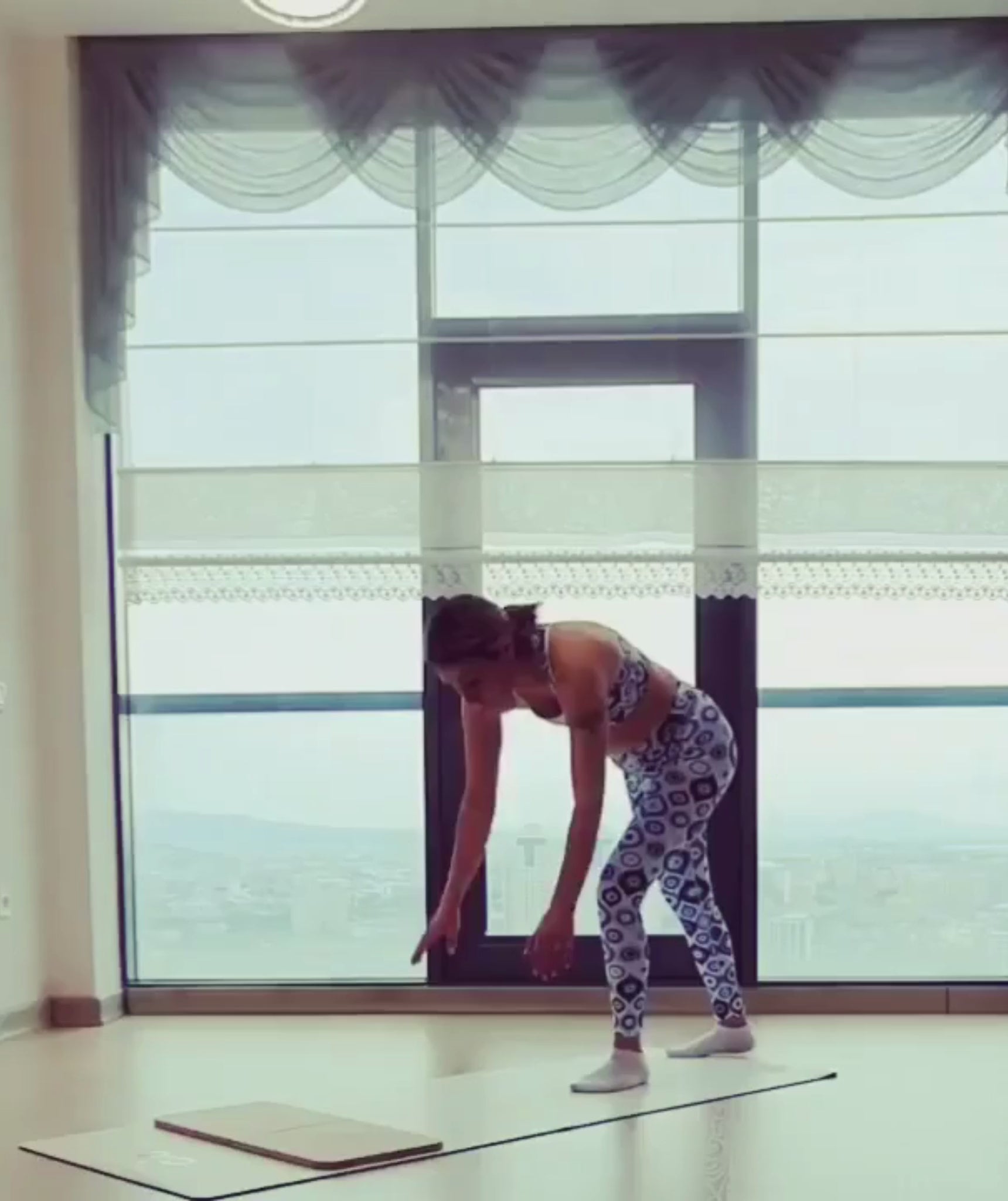 Blue Eye Pattern Leggings