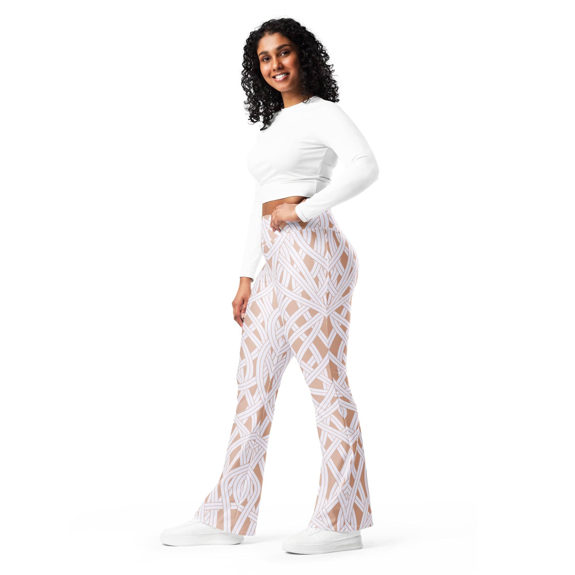 Ribbon Maze Flare Leggings