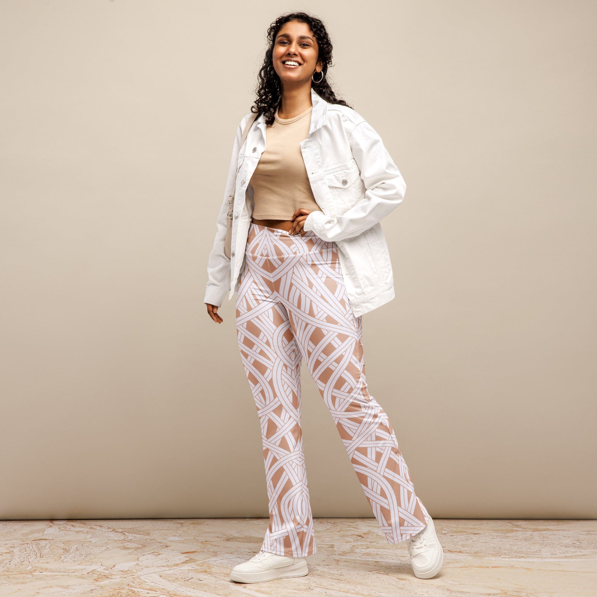 Ribbon Maze Flare Leggings