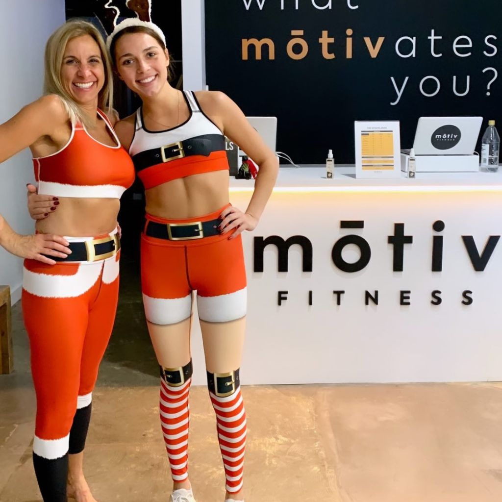 Santa's Simple Outfit Red Yoga Leggings