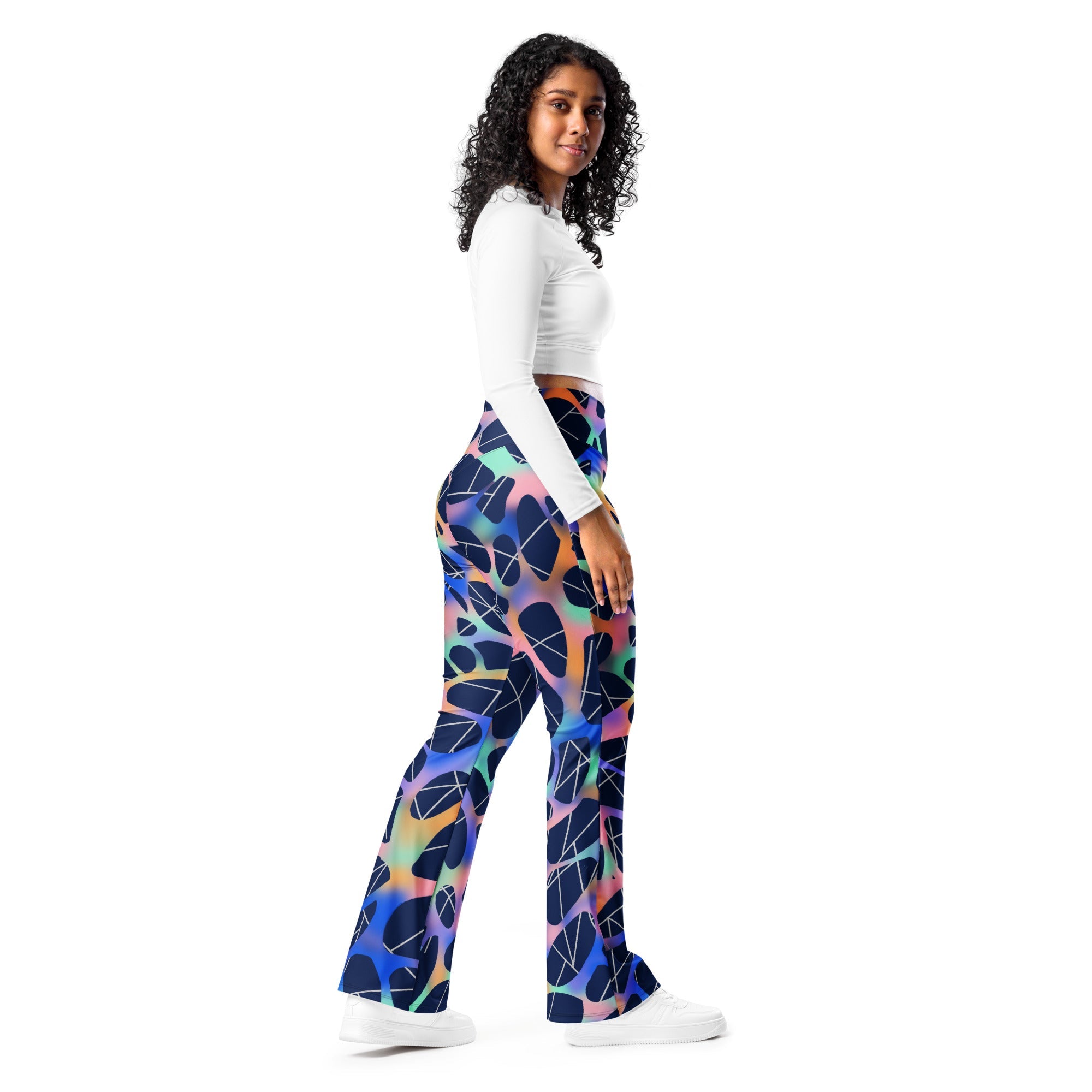 Stellar Web Flare Leggings