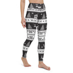 Vintage Black & White Christmas Yoga Leggings