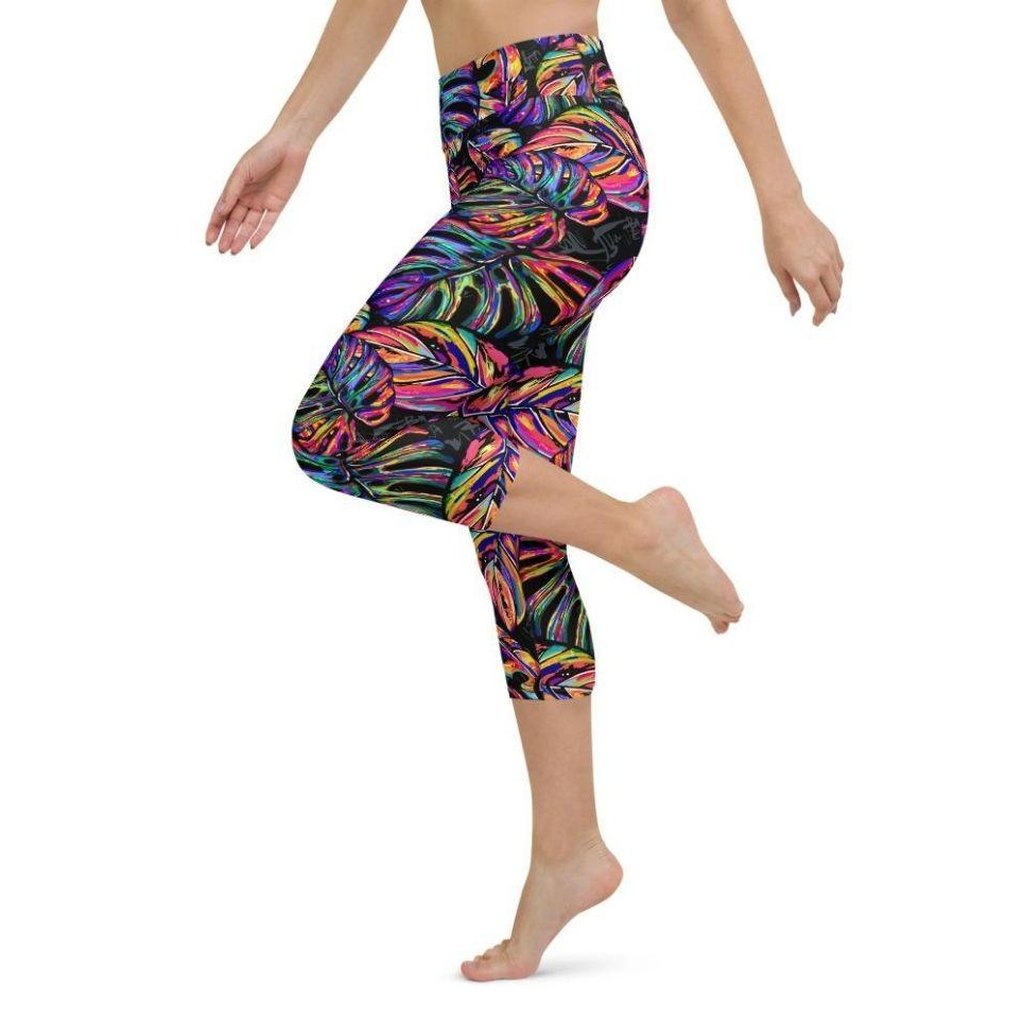Artsy Tropical Yoga Capris