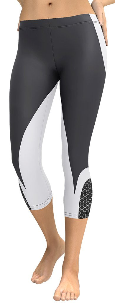 Beehive Geometric Capris Onyx Black